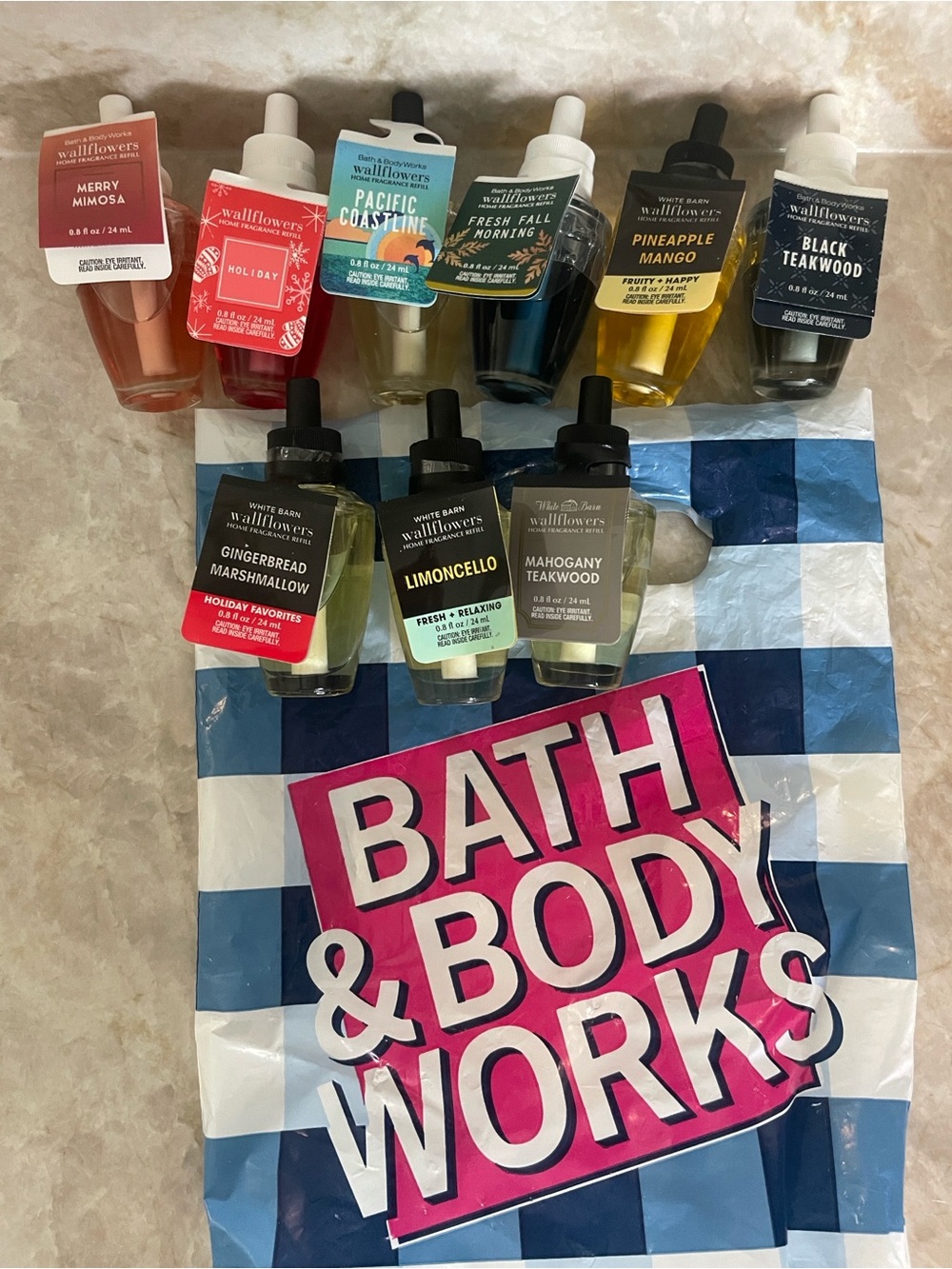 9 BRAND NEW BATH AND BODY WORKS REFILLS!